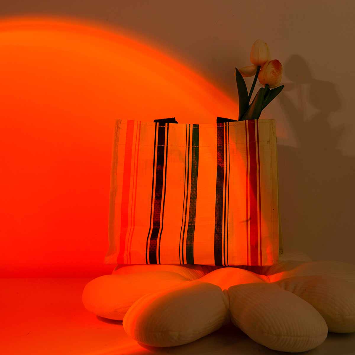 SunsetGlow Projection Lamp – 16-Color Sunset Projector with Remote